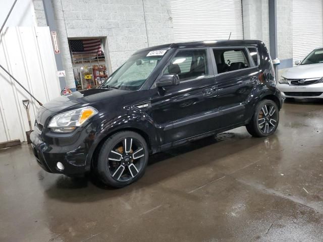 2010 KIA Soul +