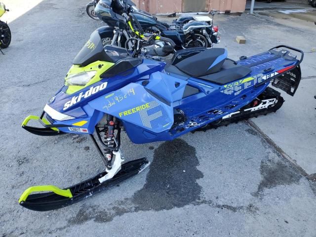 2020 Skidoo Freeride