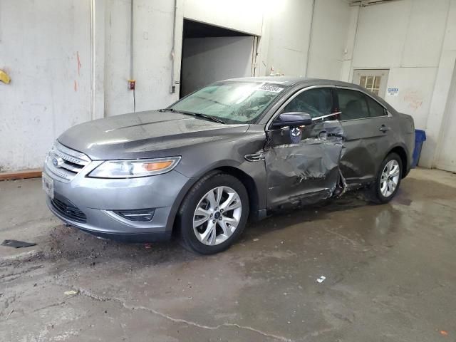 2011 Ford Taurus SEL