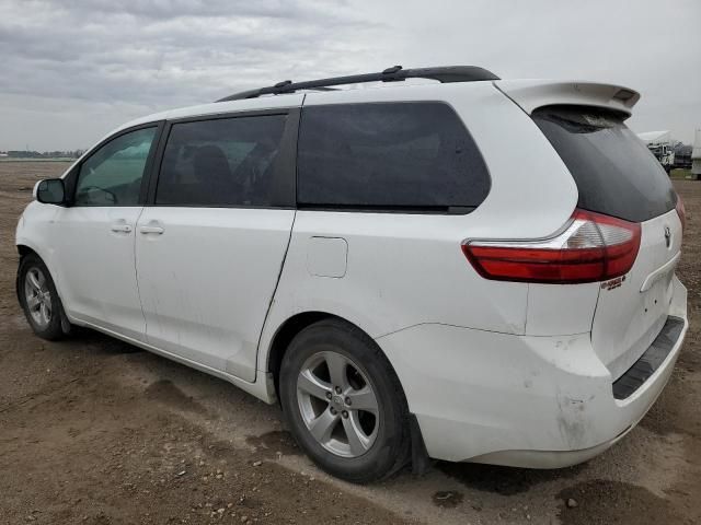 2015 Toyota Sienna LE