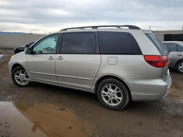 2005 Toyota Sienna XLE