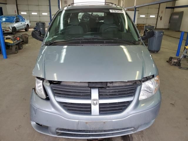 2006 Dodge Grand Caravan SE