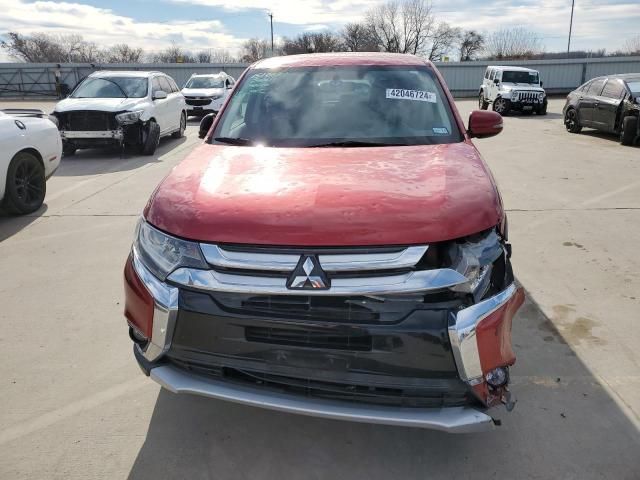 2017 Mitsubishi Outlander SE