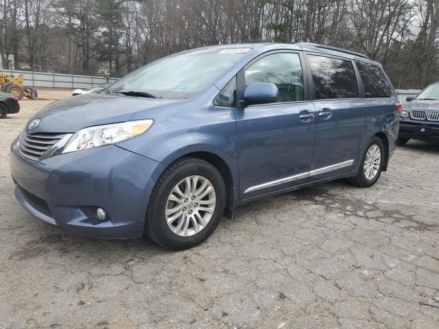 2015 Toyota Sienna XLE