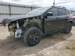 Salvage cars for sale at Mercedes, TX auction: 2020 Jeep Cherokee Latitude