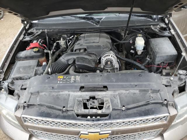 2013 Chevrolet Suburban C1500 LTZ