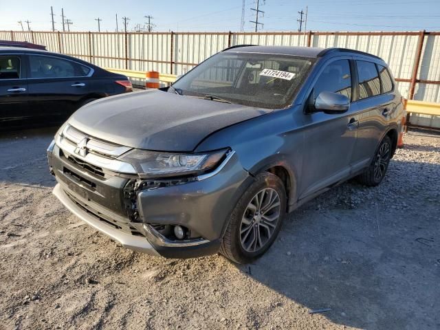 2016 Mitsubishi Outlander SE