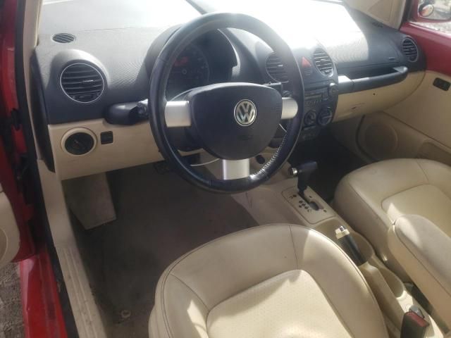 2010 Volkswagen New Beetle