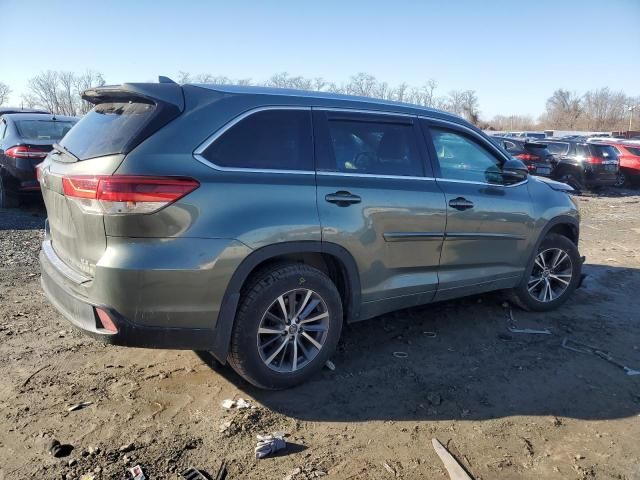 2018 Toyota Highlander SE