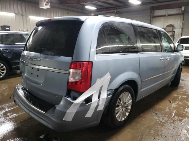 2013 Chrysler Town & Country Limited