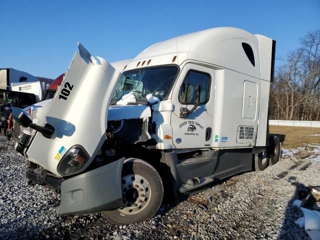 2016 Freightliner Cascadia 125