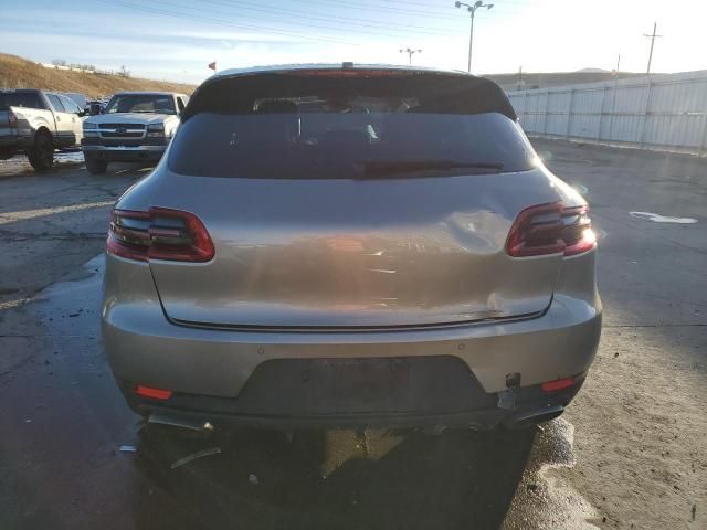 2017 Porsche Macan