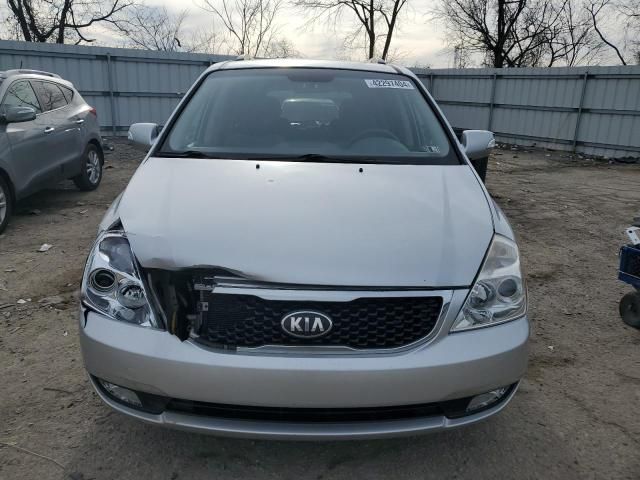 2014 KIA Sedona LX