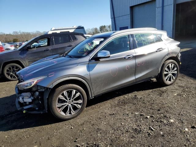 2017 Infiniti QX30 Base