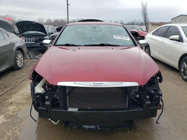 2013 Chrysler 200 Limited