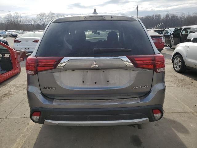 2017 Mitsubishi Outlander ES