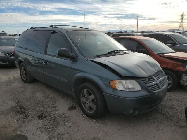 2005 Dodge Grand Caravan SXT