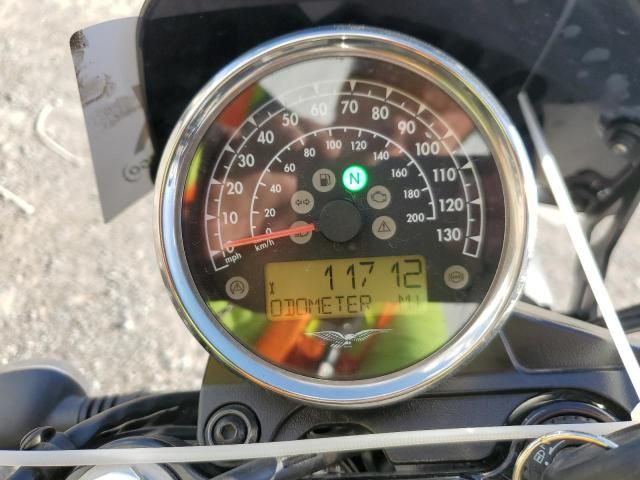 2019 Moto Guzzi V7 Stone