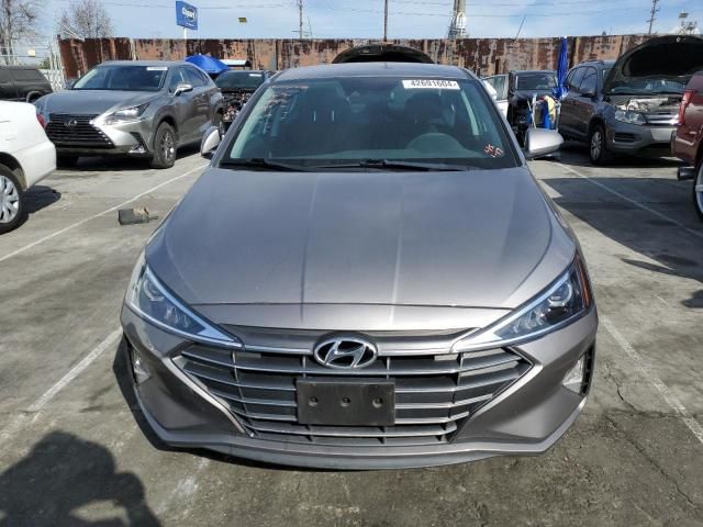 2020 Hyundai Elantra SE