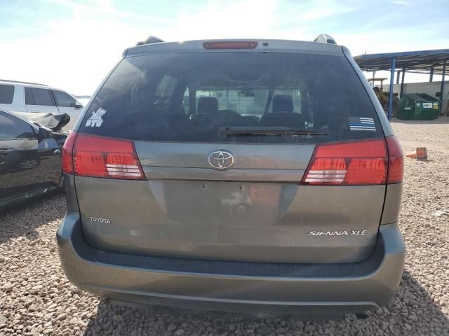 2004 Toyota Sienna XLE