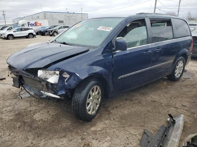 2014 Chrysler Town & Country Touring