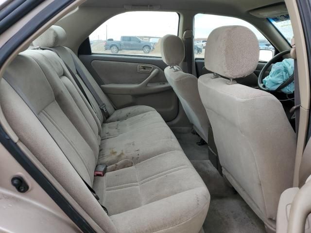 2000 Toyota Camry CE