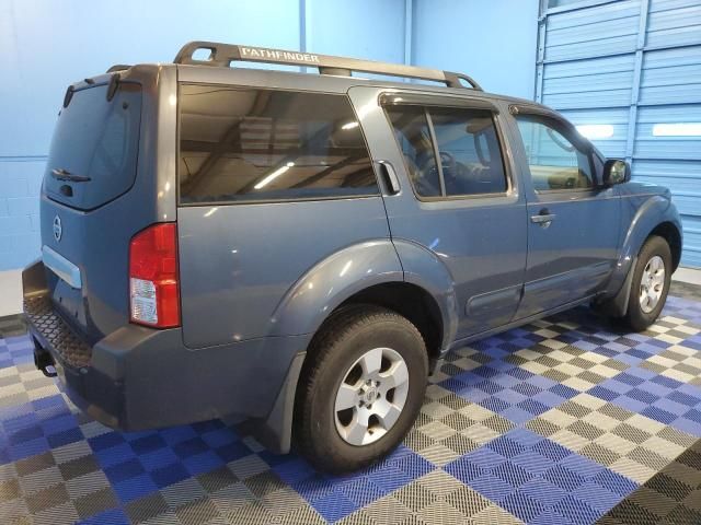 2006 Nissan Pathfinder LE