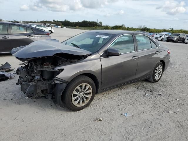 2016 Toyota Camry LE