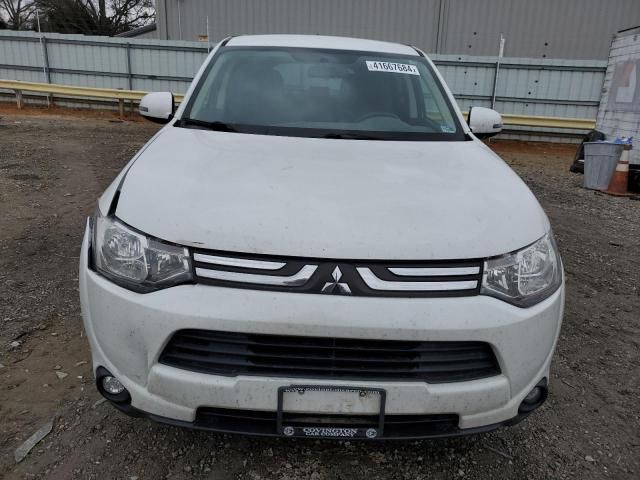 2014 Mitsubishi Outlander SE