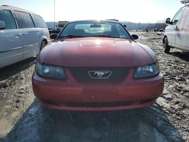 2004 Ford Mustang