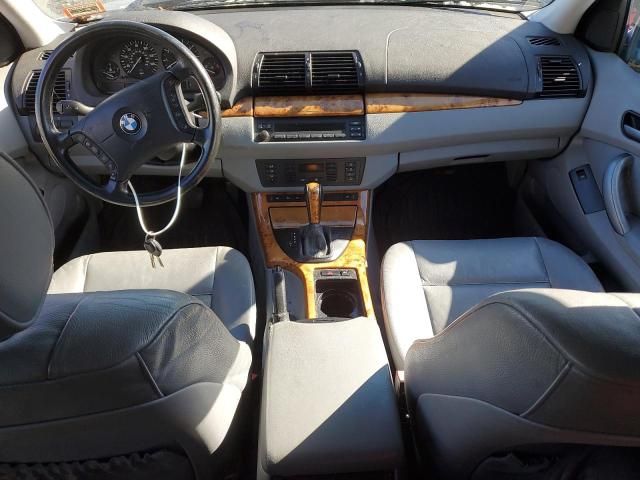 2004 BMW X5 3.0I