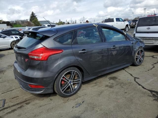 2016 Ford Focus ST