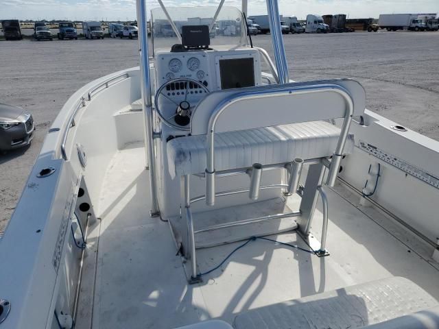 2005 Sea Pro Boat