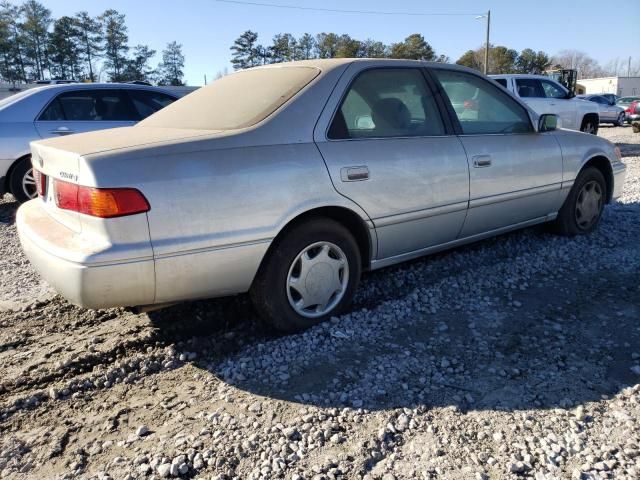 2000 Toyota Camry CE