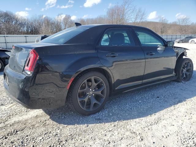 2021 Chrysler 300 Touring