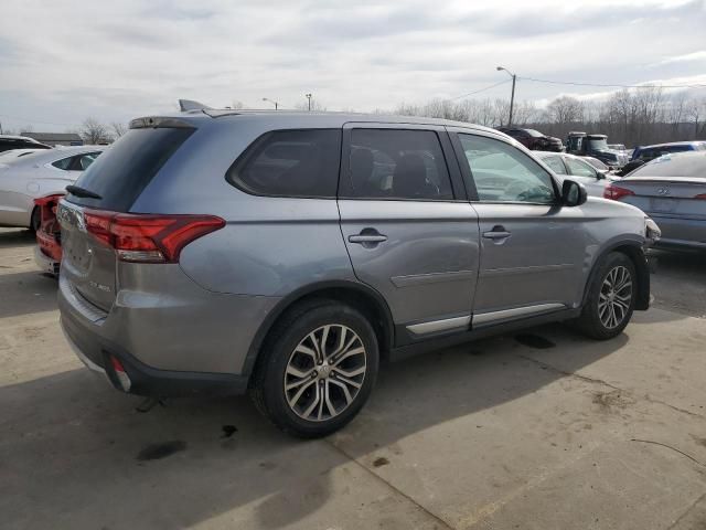 2017 Mitsubishi Outlander ES