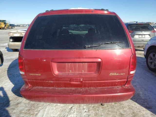 1996 Dodge Grand Caravan LE