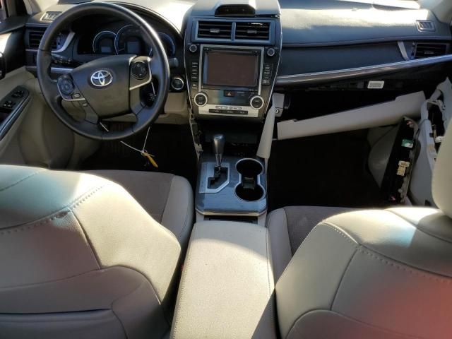 2014 Toyota Camry Hybrid