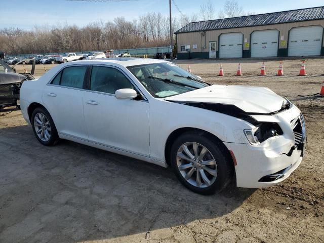 2016 Chrysler 300 Limited