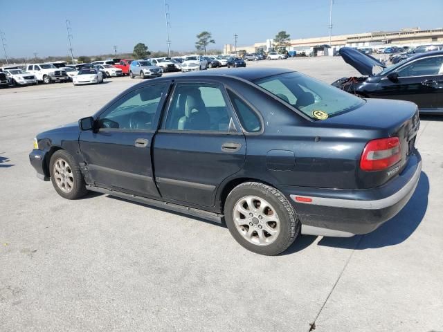 2000 Volvo S40