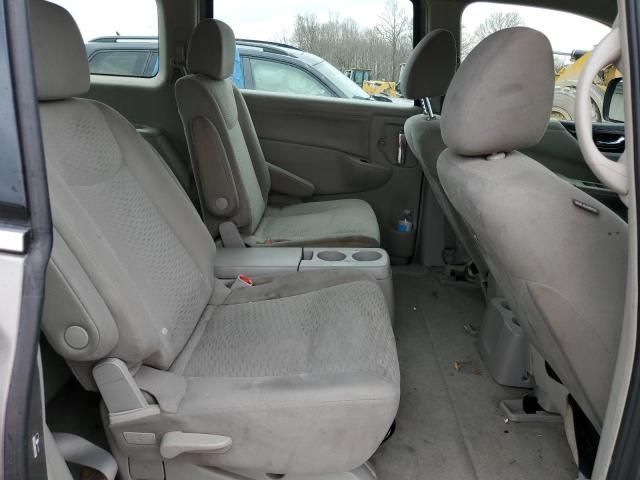 2014 Nissan Quest S