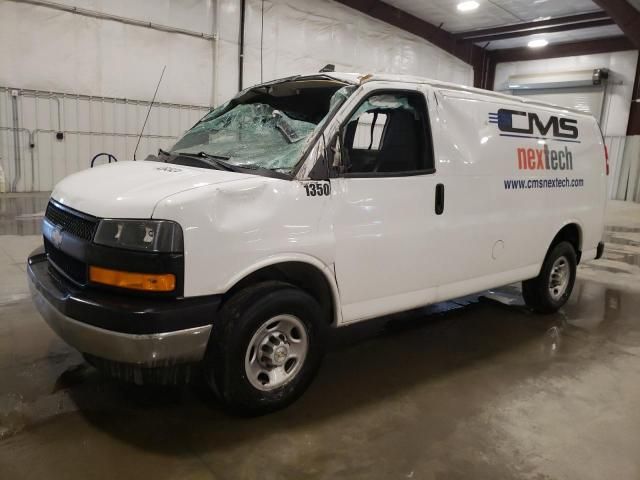 2022 Chevrolet Express G2500