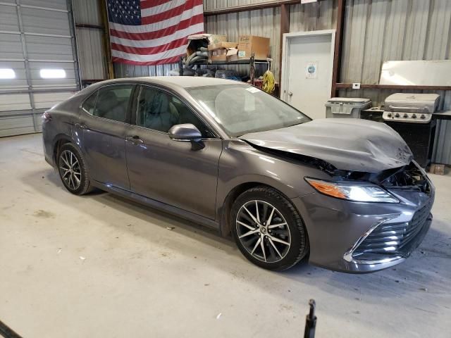 2022 Toyota Camry XLE