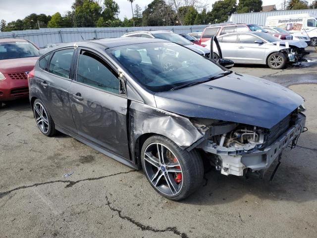 2016 Ford Focus ST