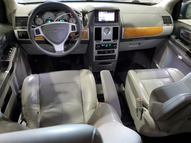 2008 Chrysler Town & Country Limited