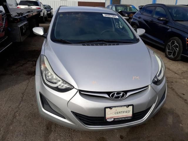 2015 Hyundai Elantra SE