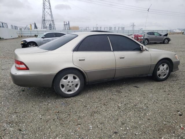 2000 Lexus ES 300