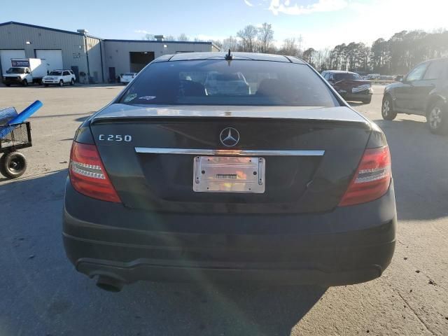 2014 Mercedes-Benz C 250