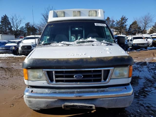 2002 Ford Econoline E350 Super Duty Van