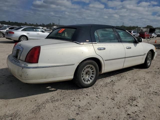 2002 Lincoln Town Car Cartier